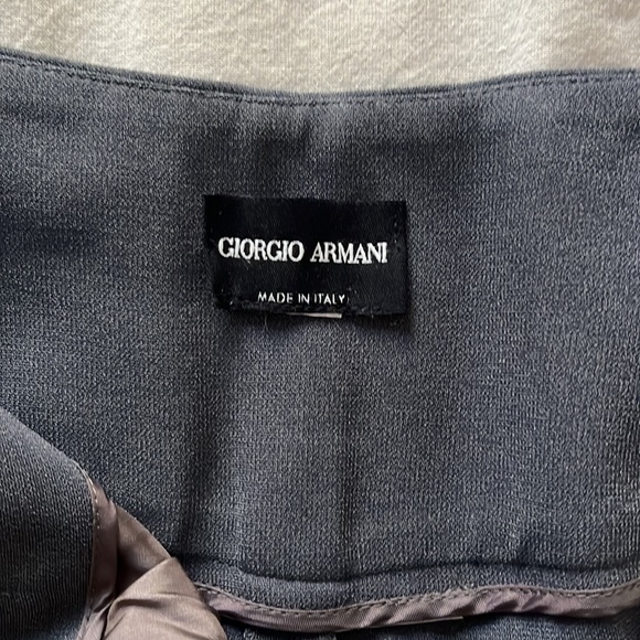 Woman Giorgio Armani Gray Pants-Elegant, like new! - Picture 6 of 8